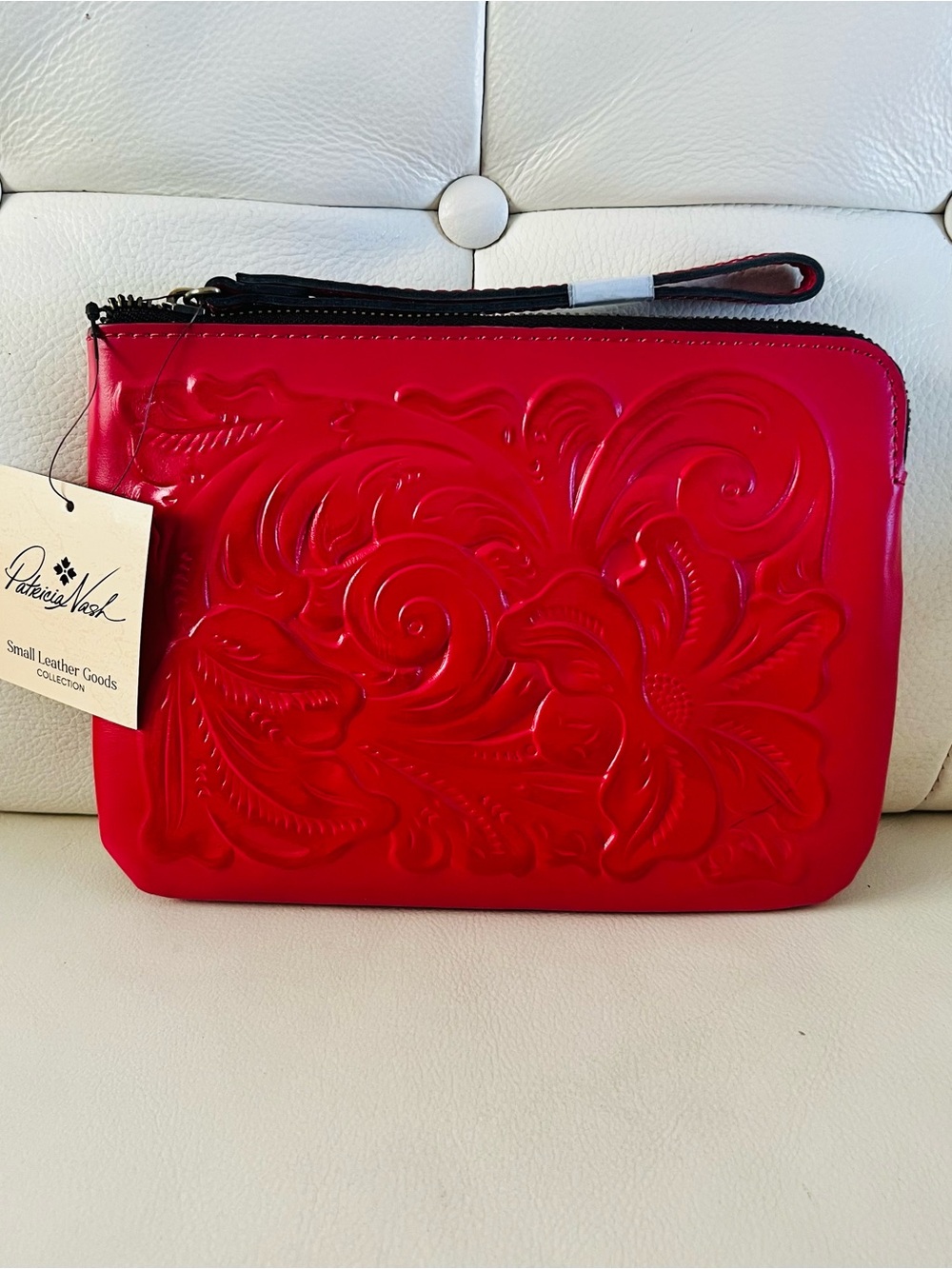 NWT PATRICIA NASH CASSINI WRISTLET MAKE-UP BAG